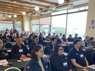 Funcionarios de INDAP reunidos en una jornada de alineamiento estratégico en Puerto Montt