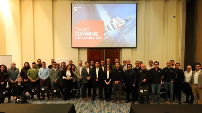 Participantes en el encuentro técnico comercial Conoce Cummins en Punta Arenas